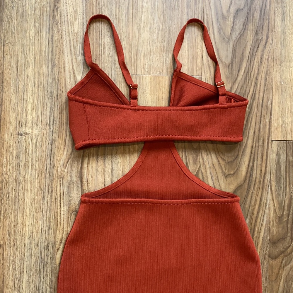 CUT OUT RUST AMBER MIDI DRESS XS - Picture 10 of 13